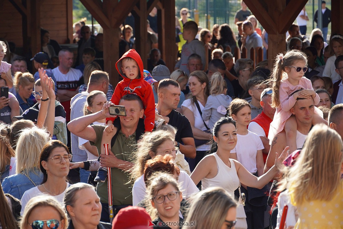 Piknik Nasz Wspólny czas w Łysych. Wystąpił zespół After Party [2.07.2023] - zdjęcie #53 - eOstroleka.pl