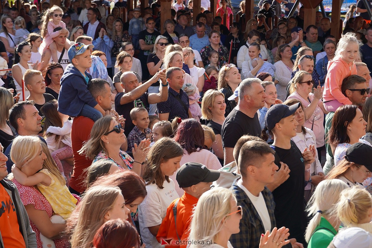 Piknik Nasz Wspólny czas w Łysych. Wystąpił zespół After Party [2.07.2023] - zdjęcie #45 - eOstroleka.pl