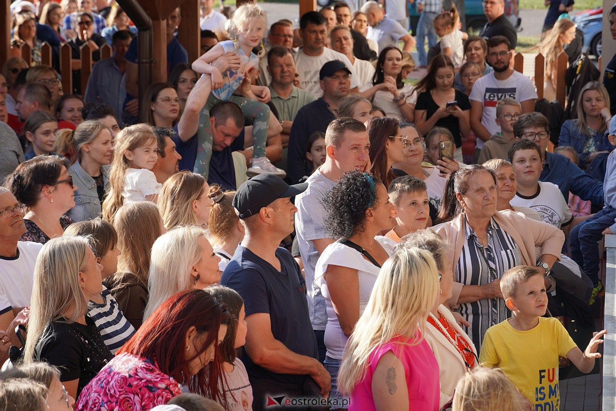 Piknik Nasz Wspólny czas w Łysych. Wystąpił zespół After Party [2.07.2023] - zdjęcie #44 - eOstroleka.pl