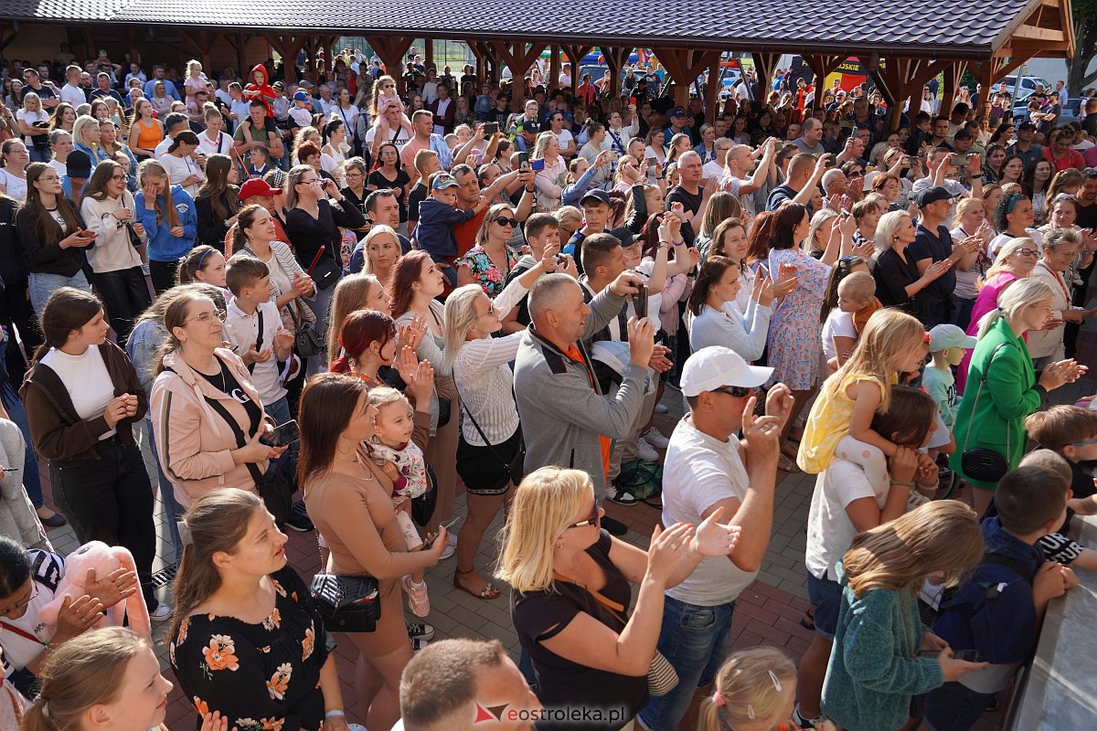 Piknik Nasz Wspólny czas w Łysych. Wystąpił zespół After Party [2.07.2023] - zdjęcie #33 - eOstroleka.pl