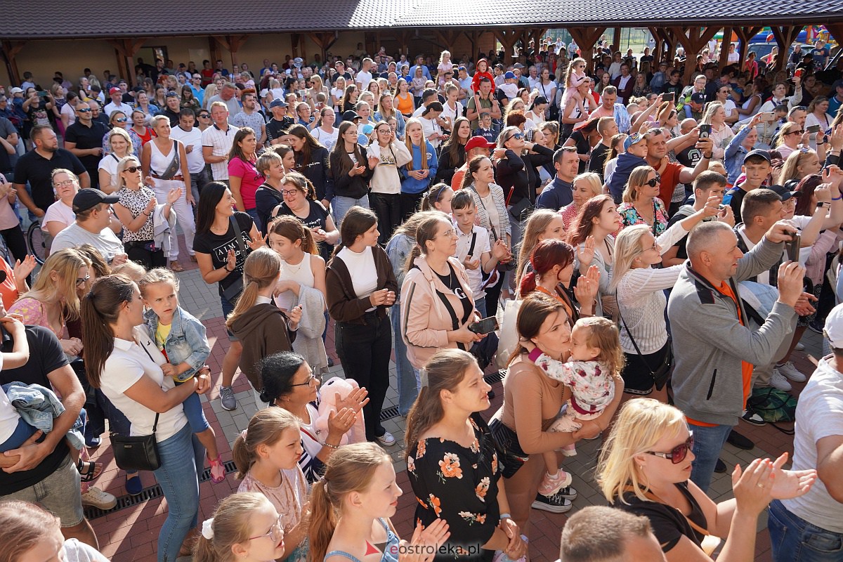 Piknik Nasz Wspólny czas w Łysych. Wystąpił zespół After Party [2.07.2023] - zdjęcie #32 - eOstroleka.pl
