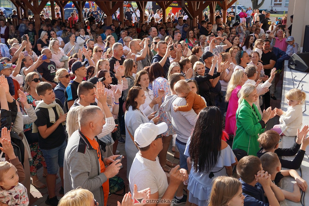 Piknik Nasz Wspólny czas w Łysych. Wystąpił zespół After Party [2.07.2023] - zdjęcie #20 - eOstroleka.pl