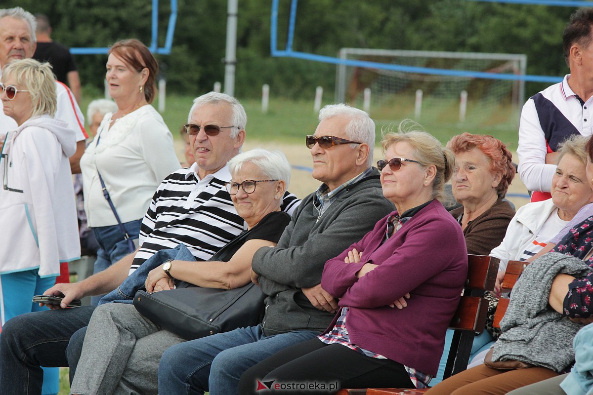 Potańcówka na plaży miejskiej. Królowały rytmy z lat 20-tych [02.07.2023] - zdjęcie #24 - eOstroleka.pl