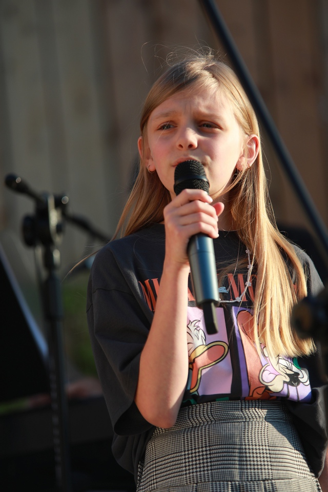 Lato w tężni - recital Anety Żebrowskiej i jej zespołu [02.07.2023] - zdjęcie #28 - eOstroleka.pl