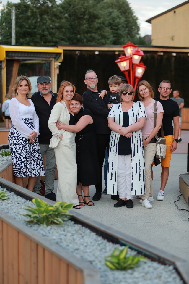 Lato w tężni - recital Anety Żebrowskiej i jej zespołu [02.07.2023] - zdjęcie #1 - eOstroleka.pl