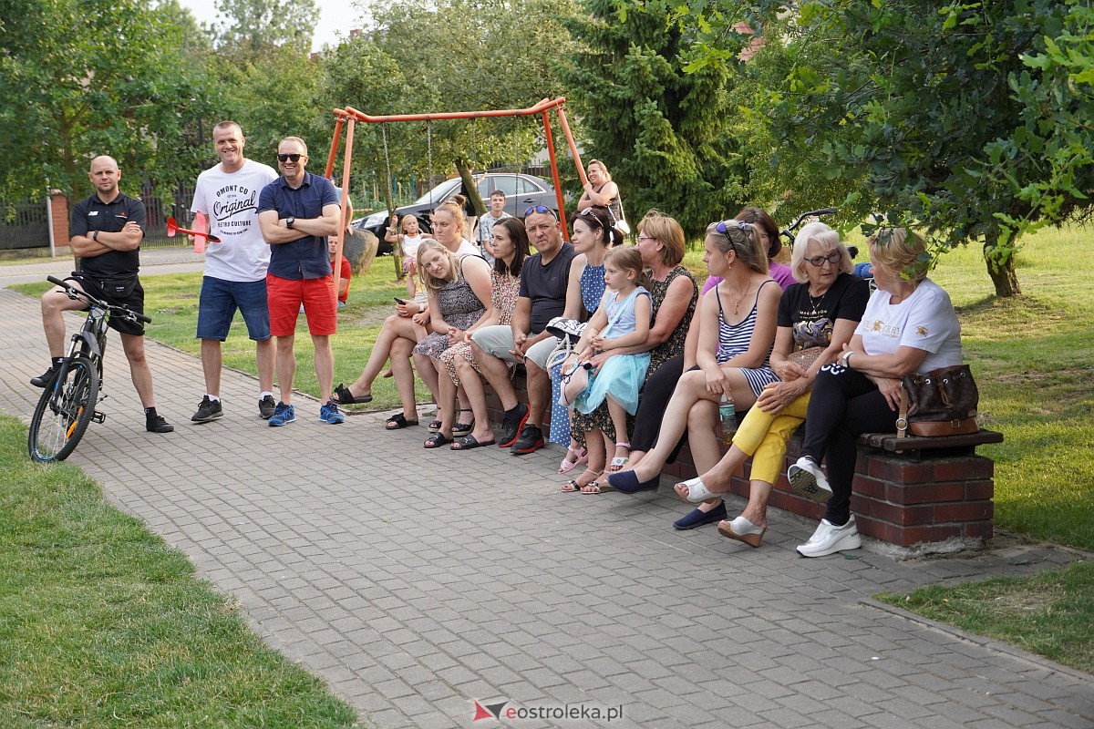 Letnie granie: Kinga Chojnowska wystąpiła w Olszewie-Borkach [5.07.2023] - zdjęcie #23 - eOstroleka.pl