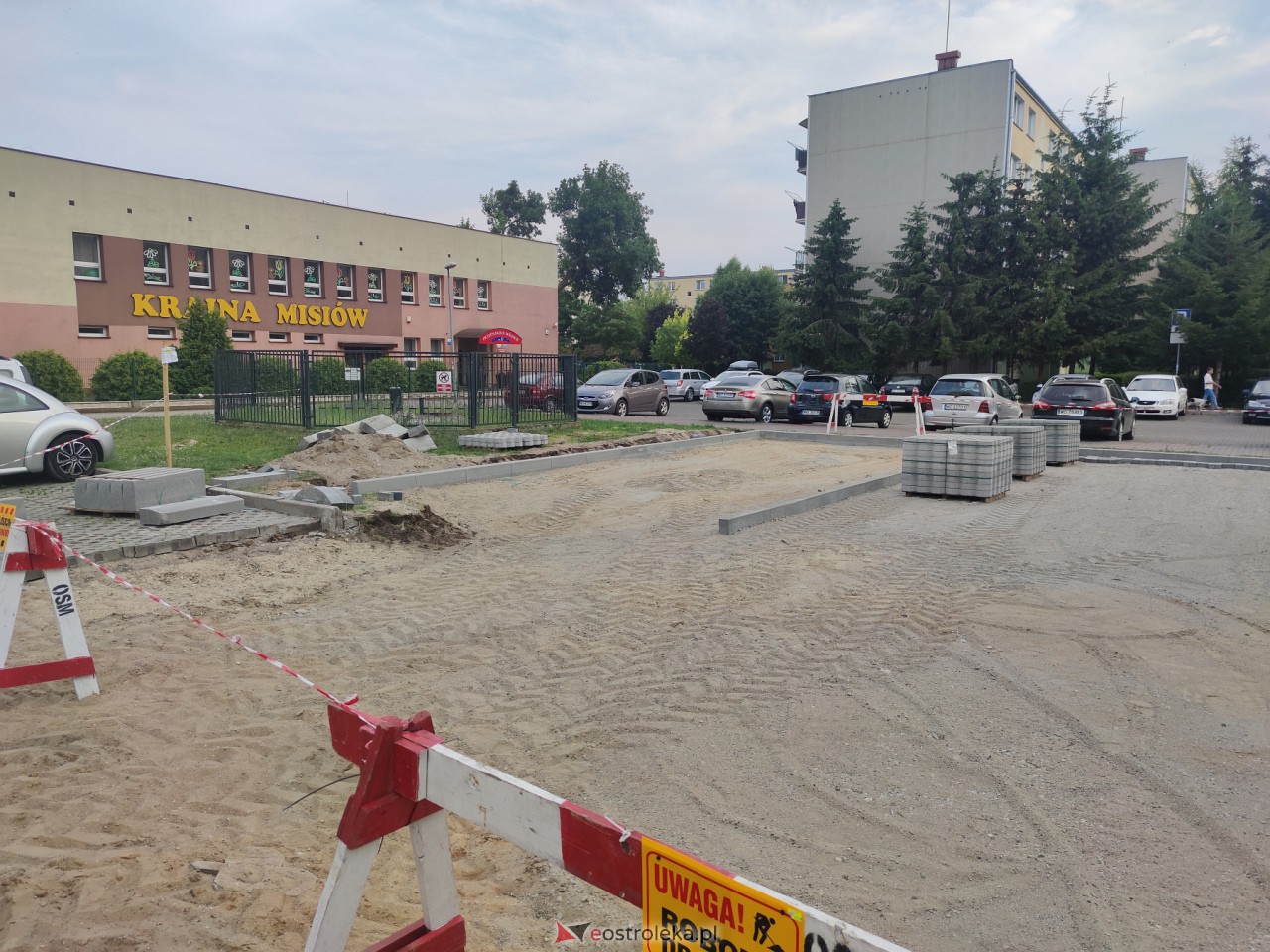 Budowa parkingu przy Konopnickiej [06.07.2023] - zdjęcie #5 - eOstroleka.pl