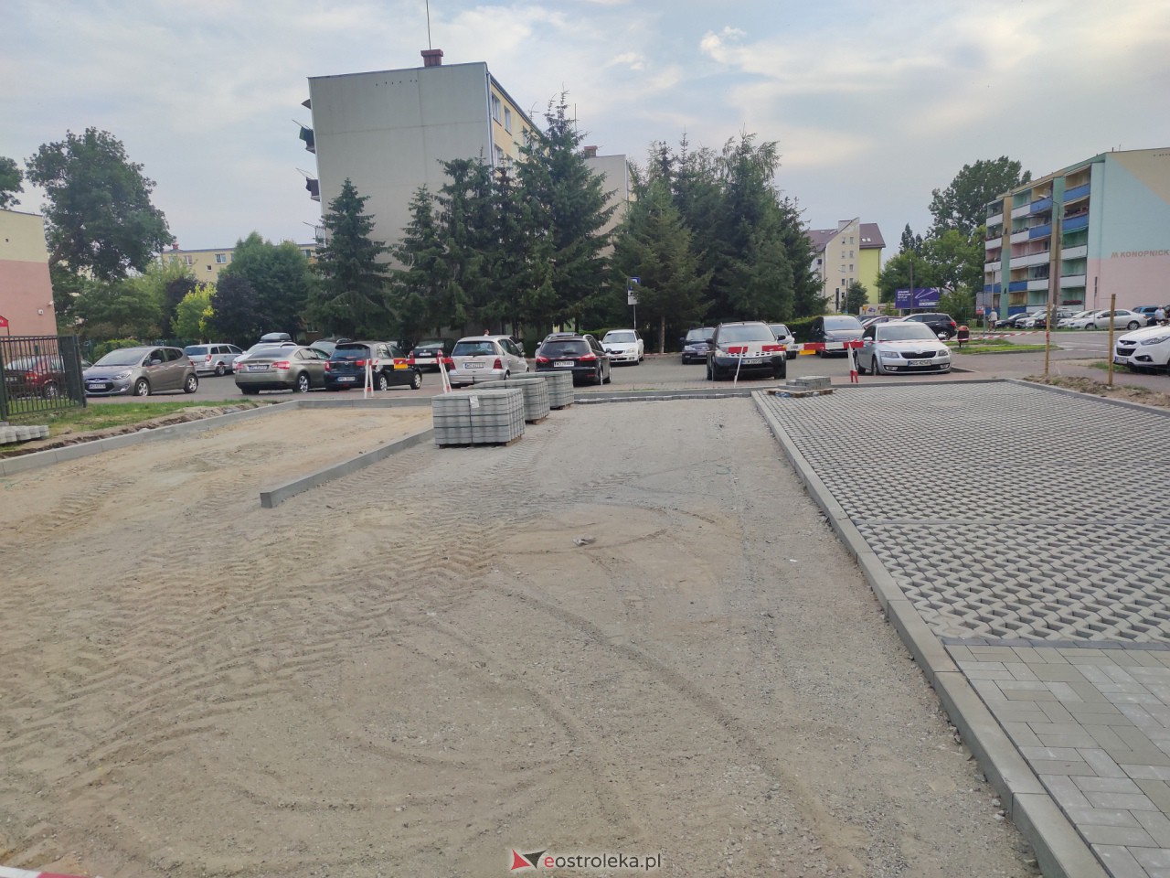 Budowa parkingu przy Konopnickiej [06.07.2023] - zdjęcie #1 - eOstroleka.pl