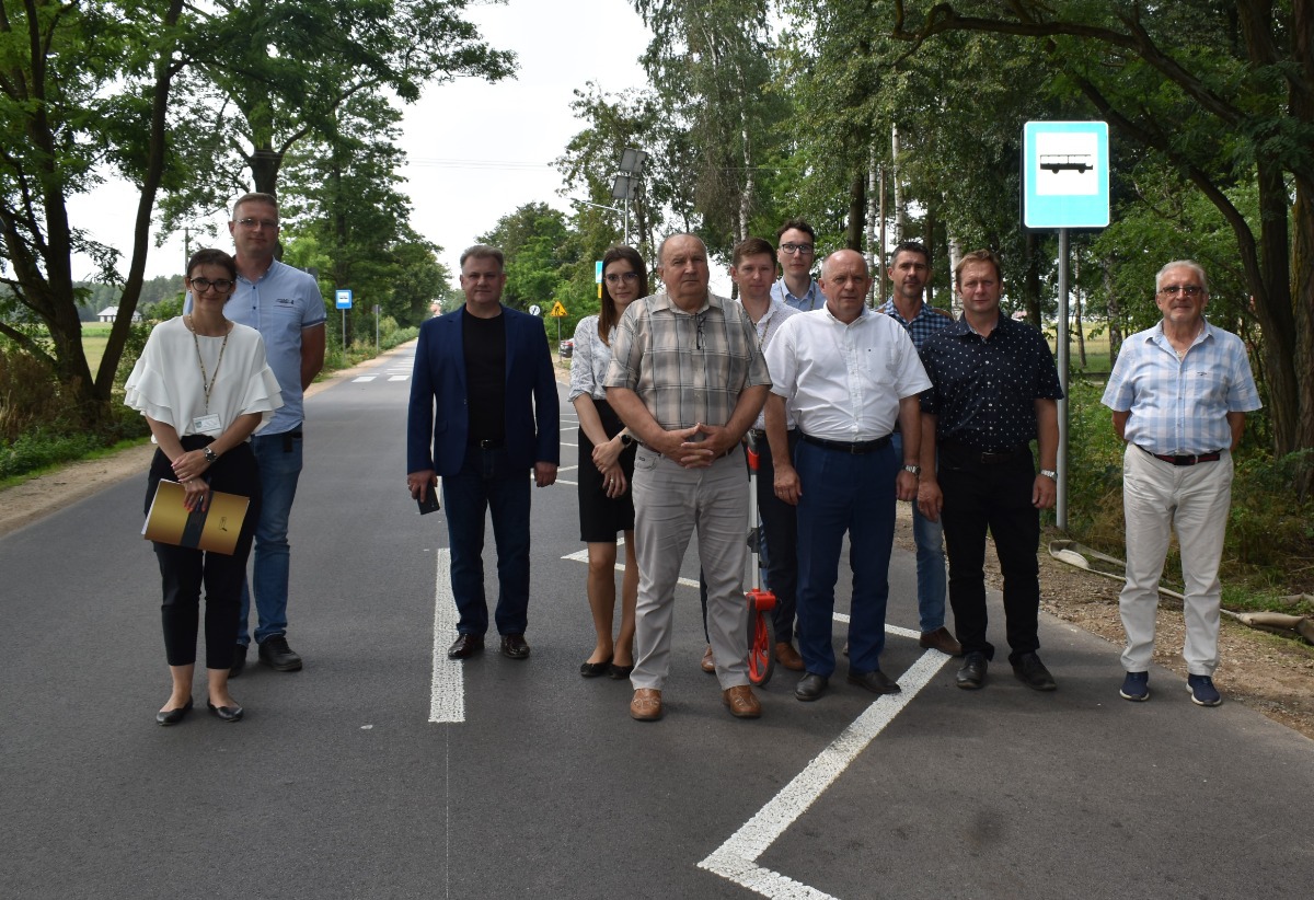 Przebudowa drogi gminnej Łyse-Pupkowizna zakończona - zdjęcie #1 - eOstroleka.pl