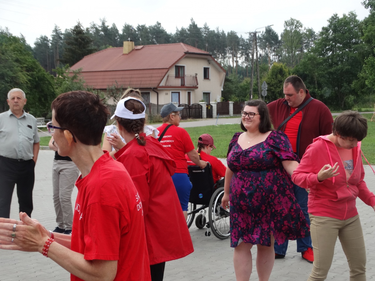 Spotkanie integracyjne osób z orzeczeniem o niepełnosprawności - zdjęcie #13 - eOstroleka.pl