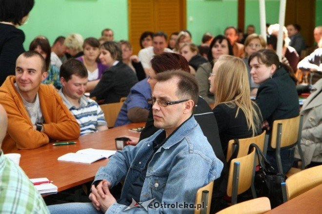 Wykład na temat ochrony konsumenta w WSE-S 14.05.2011 - zdjęcie #26 - eOstroleka.pl