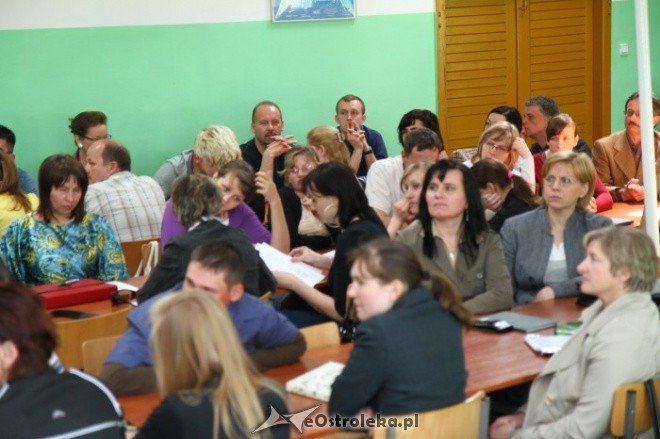 Wykład na temat ochrony konsumenta w WSE-S 14.05.2011 - zdjęcie #24 - eOstroleka.pl