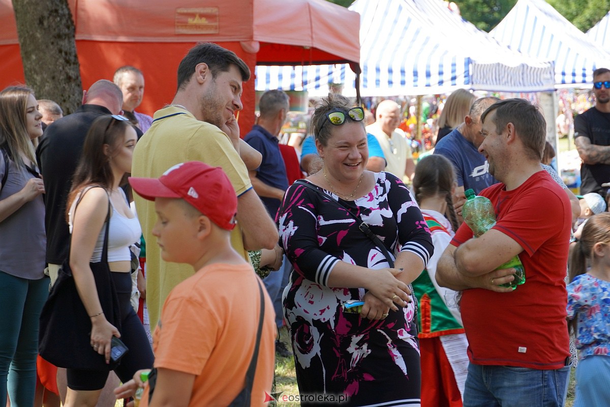 Święto Folkloru Kurpiowskiego w Zawadach [9.07.2023] - zdjęcie #76 - eOstroleka.pl