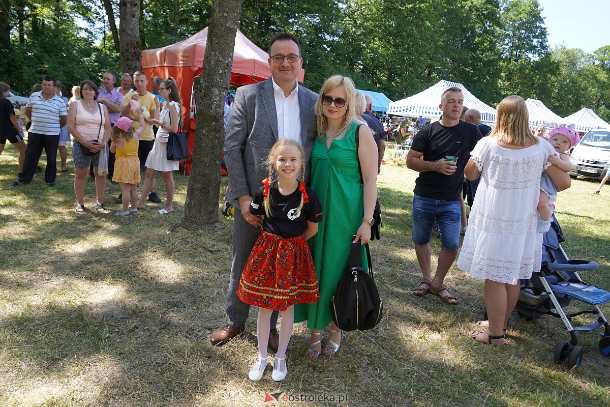 Święto Folkloru Kurpiowskiego w Zawadach [9.07.2023] - zdjęcie #65 - eOstroleka.pl