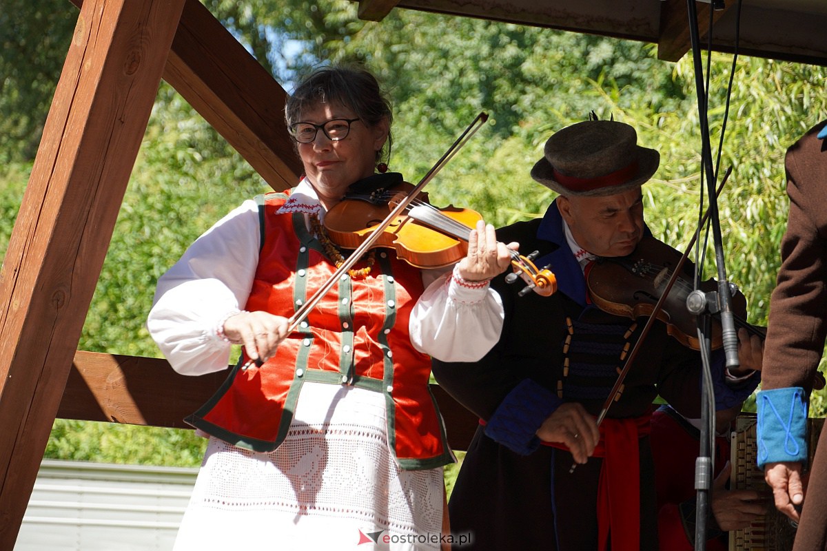 Święto Folkloru Kurpiowskiego w Zawadach [9.07.2023] - zdjęcie #54 - eOstroleka.pl