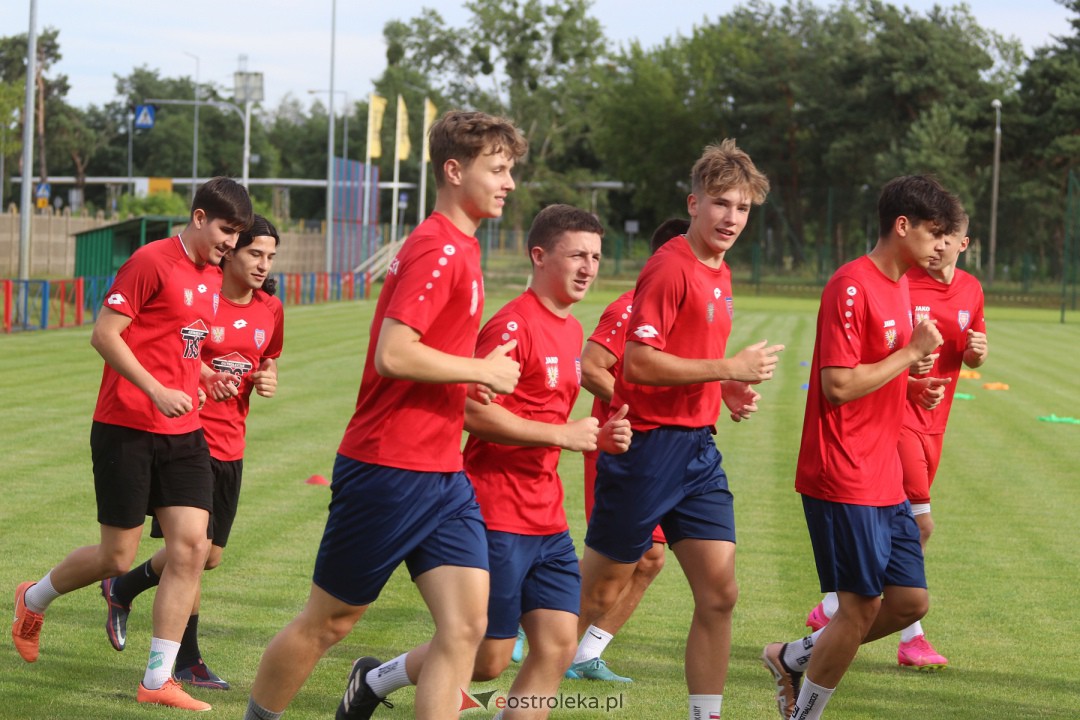 Pierwszy trening Narwi Ostrołęka [10.07.2023] - zdjęcie #2 - eOstroleka.pl
