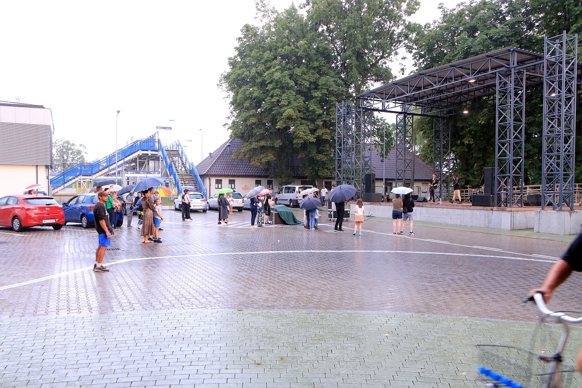 artPERON: Koncert zespołu MADMA [12.07.2023] - zdjęcie #37 - eOstroleka.pl