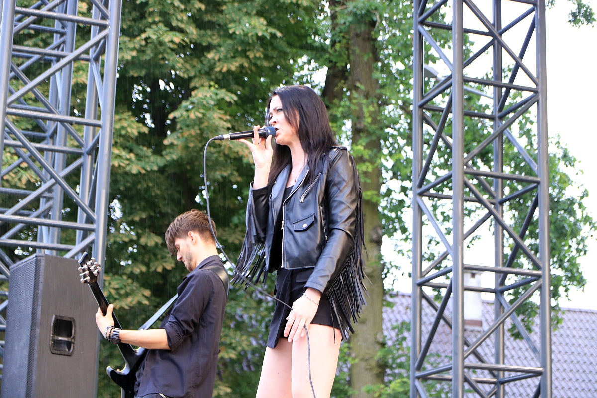artPERON: Koncert zespołu MADMA [12.07.2023] - zdjęcie #23 - eOstroleka.pl