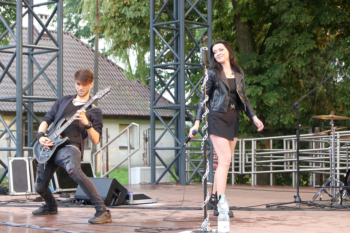artPERON: Koncert zespołu MADMA [12.07.2023] - zdjęcie #3 - eOstroleka.pl