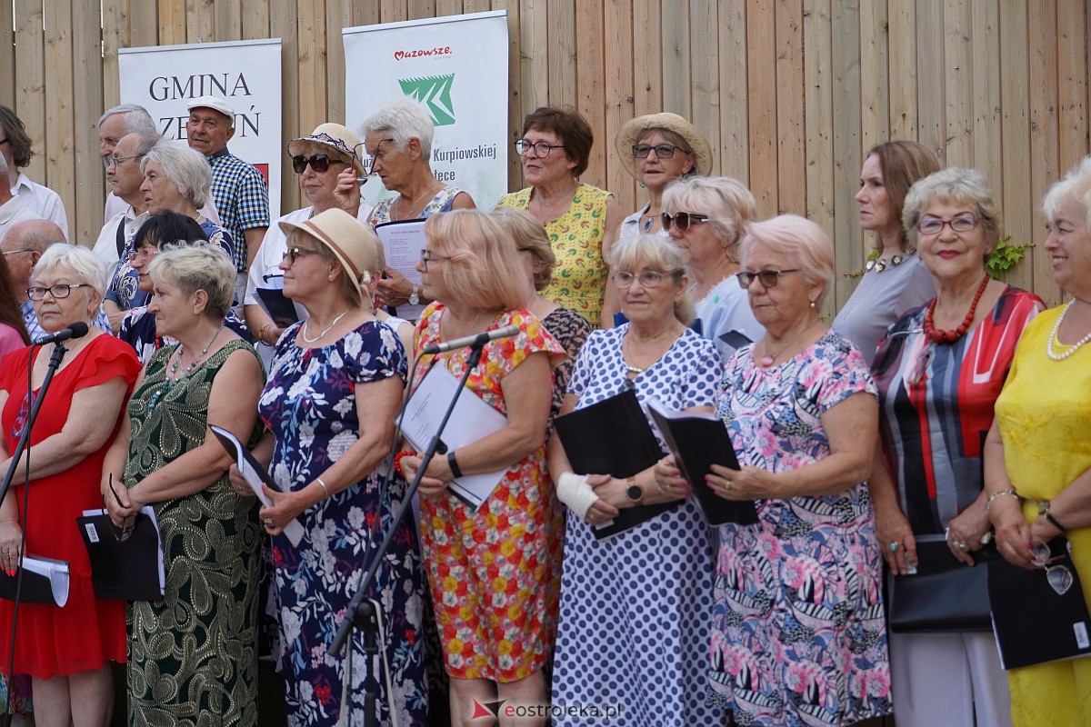 „Muzyczne Lato w Tężni”: Wystąpił Chór O! la! la! [16.07.2023] - zdjęcie #19 - eOstroleka.pl