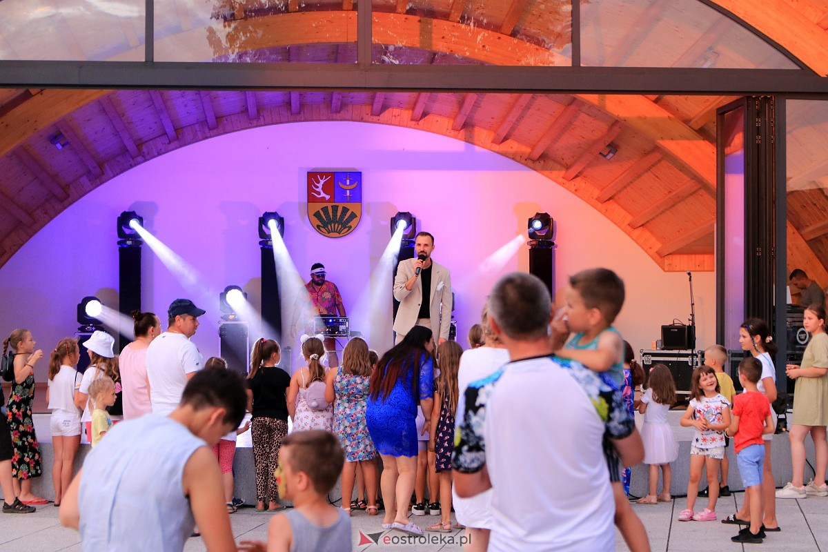 Muzyczne wydarzenie na letniej scenie w Amfiteatrze w Troszynie [16.07.2023] - zdjęcie #66 - eOstroleka.pl