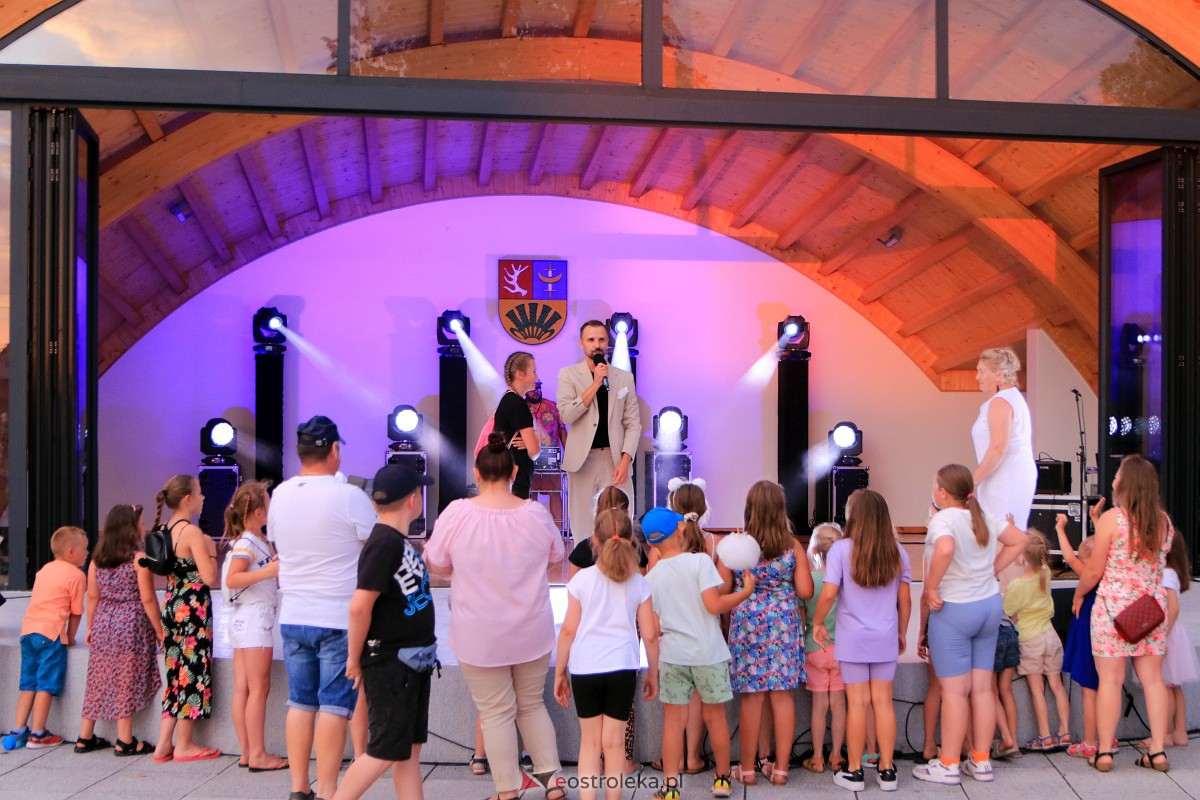 Muzyczne wydarzenie na letniej scenie w Amfiteatrze w Troszynie [16.07.2023] - zdjęcie #70 - eOstroleka.pl
