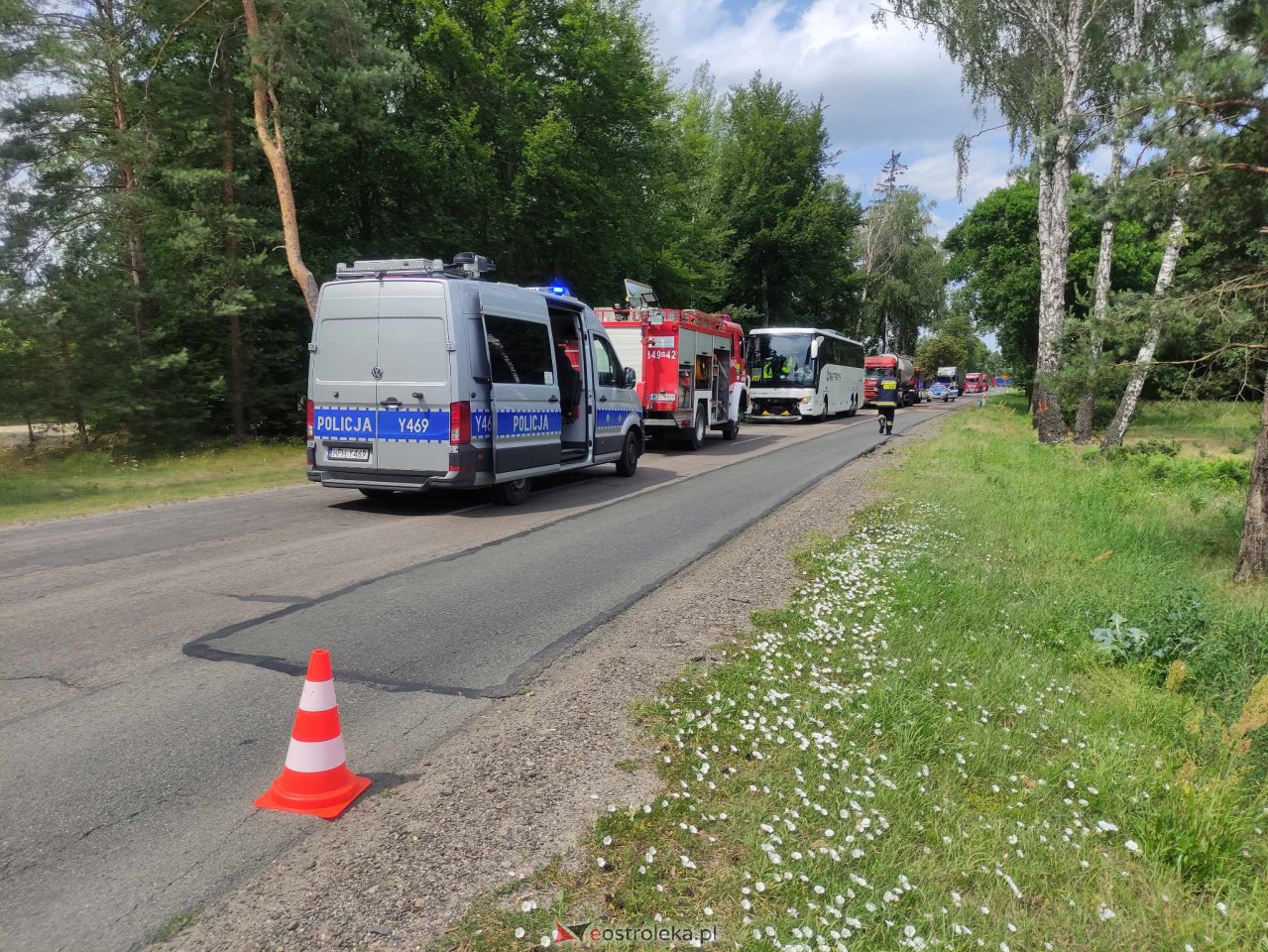 Wypadek w Siarczej Łące [17.07.2023] - zdjęcie #7 - eOstroleka.pl