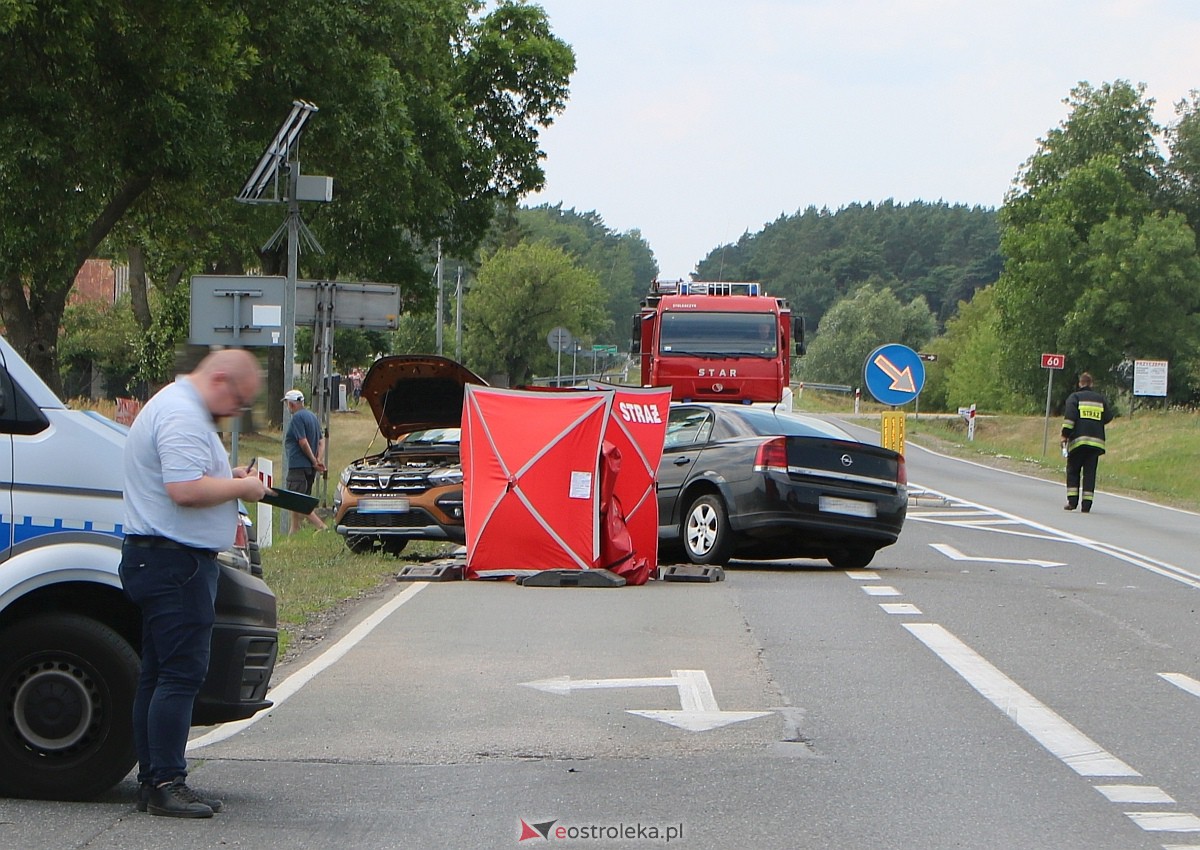 Śmiertelny wypadek w Ponikwi Dużej [17.07.2023] - zdjęcie #14 - eOstroleka.pl