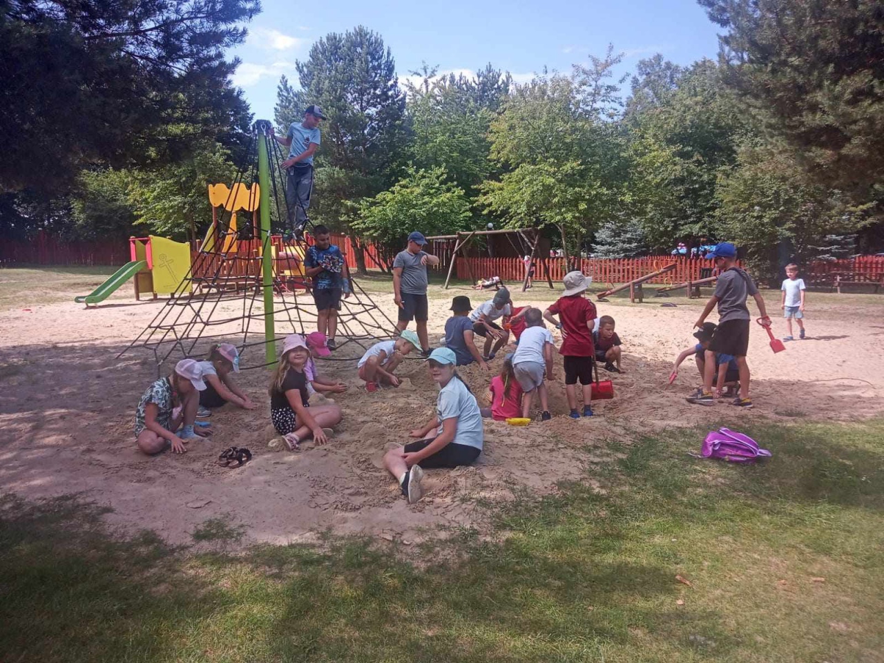 Półkolonie z Klubem Lokator. Nie ma czasu na nudę! [18.07.2023] - zdjęcie #56 - eOstroleka.pl