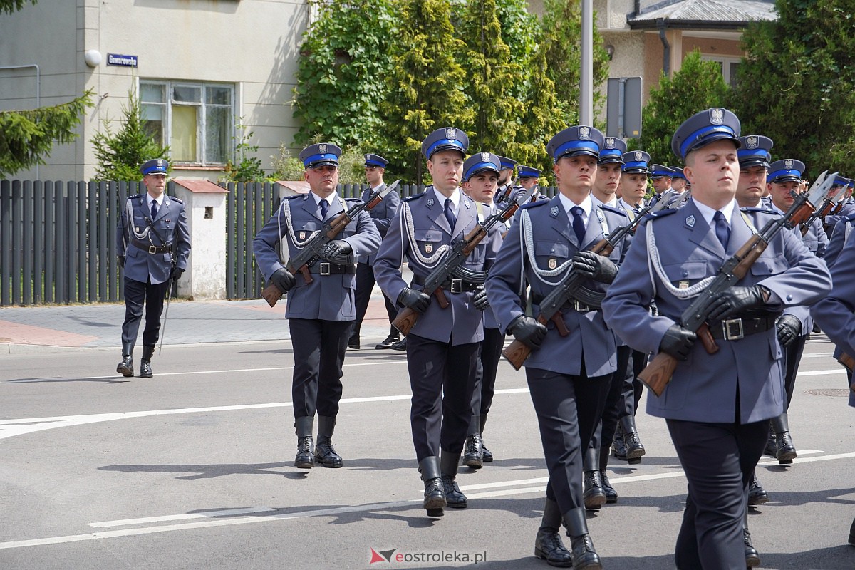 Święto Policji w Ostrołęce. Wręczono awanse i odznaczenia [20.07.2023] - zdjęcie #148 - eOstroleka.pl