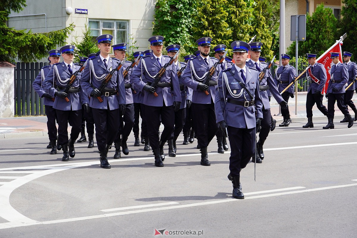 Święto Policji w Ostrołęce. Wręczono awanse i odznaczenia [20.07.2023] - zdjęcie #15 - eOstroleka.pl