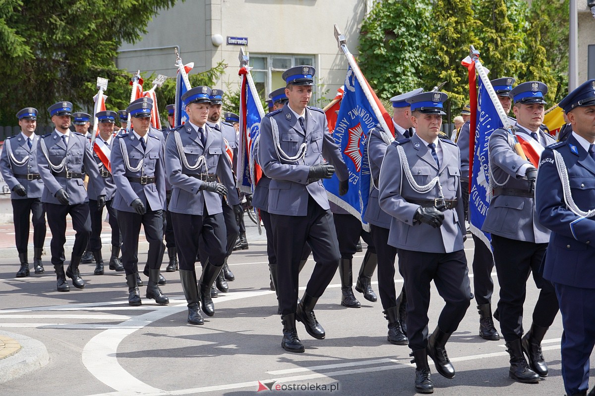 Święto Policji w Ostrołęce. Wręczono awanse i odznaczenia [20.07.2023] - zdjęcie #138 - eOstroleka.pl