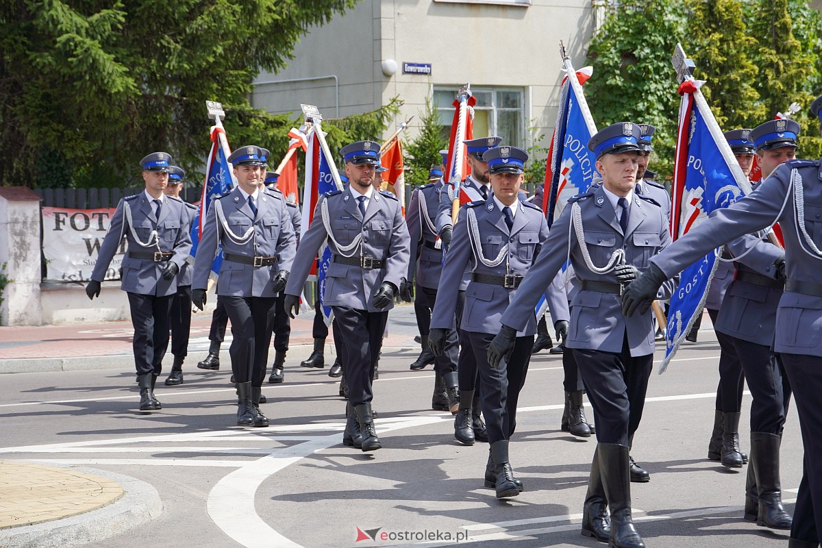 Święto Policji w Ostrołęce. Wręczono awanse i odznaczenia [20.07.2023] - zdjęcie #25 - eOstroleka.pl