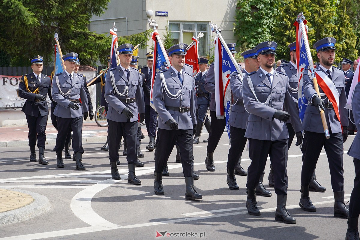 Święto Policji w Ostrołęce. Wręczono awanse i odznaczenia [20.07.2023] - zdjęcie #135 - eOstroleka.pl
