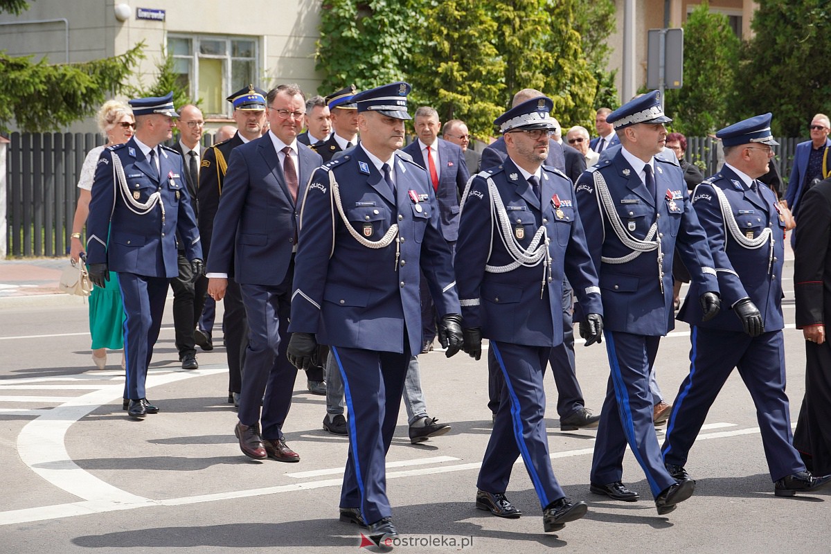 Święto Policji w Ostrołęce. Wręczono awanse i odznaczenia [20.07.2023] - zdjęcie #31 - eOstroleka.pl