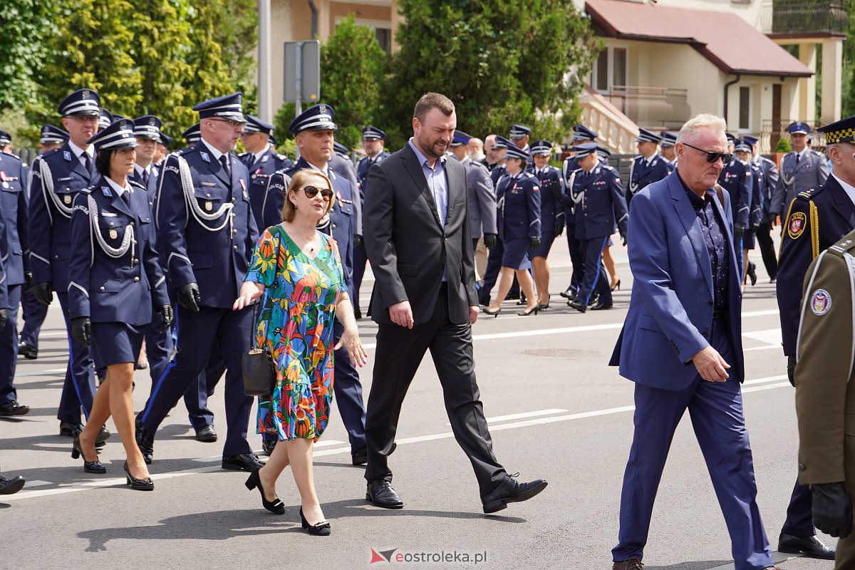 Święto Policji w Ostrołęce. Wręczono awanse i odznaczenia [20.07.2023] - zdjęcie #122 - eOstroleka.pl