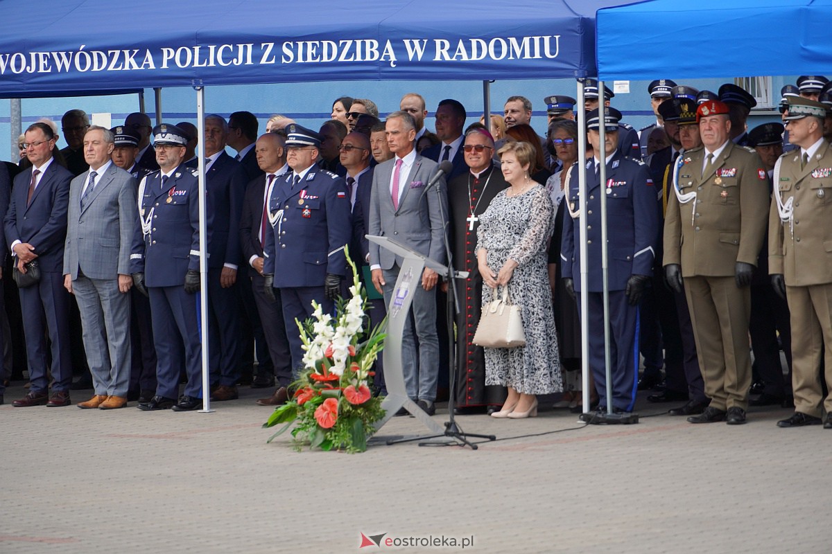 Święto Policji w Ostrołęce. Wręczono awanse i odznaczenia [20.07.2023] - zdjęcie #105 - eOstroleka.pl