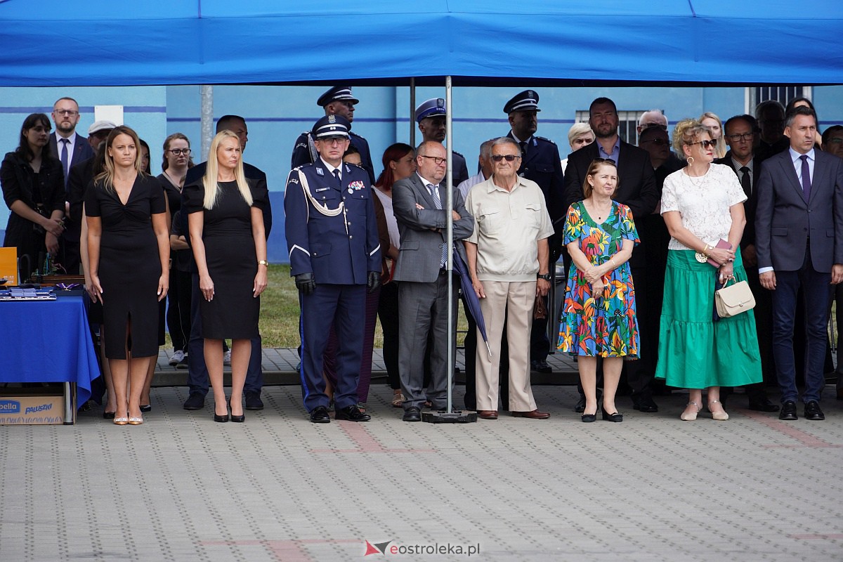Święto Policji w Ostrołęce. Wręczono awanse i odznaczenia [20.07.2023] - zdjęcie #98 - eOstroleka.pl