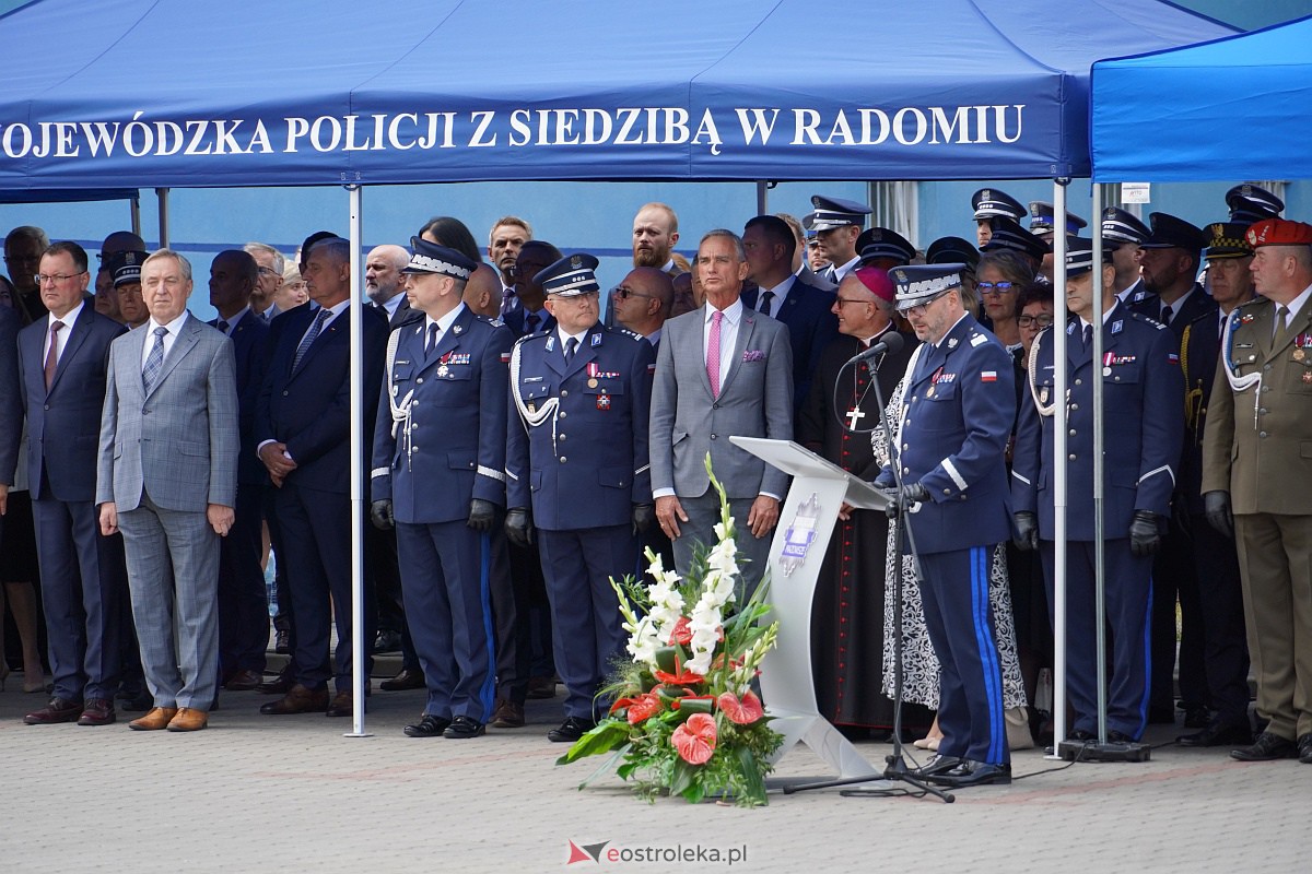 Święto Policji w Ostrołęce. Wręczono awanse i odznaczenia [20.07.2023] - zdjęcie #83 - eOstroleka.pl
