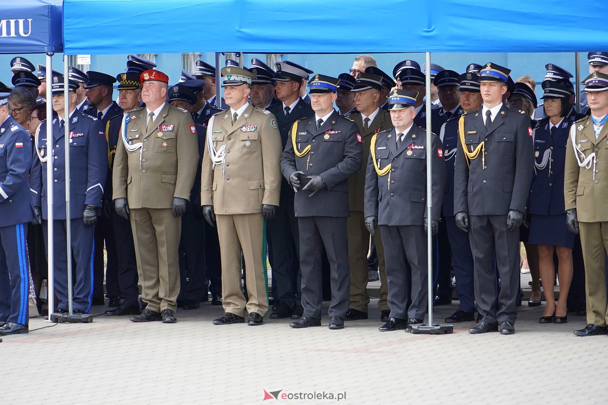 Święto Policji w Ostrołęce. Wręczono awanse i odznaczenia [20.07.2023] - zdjęcie #82 - eOstroleka.pl