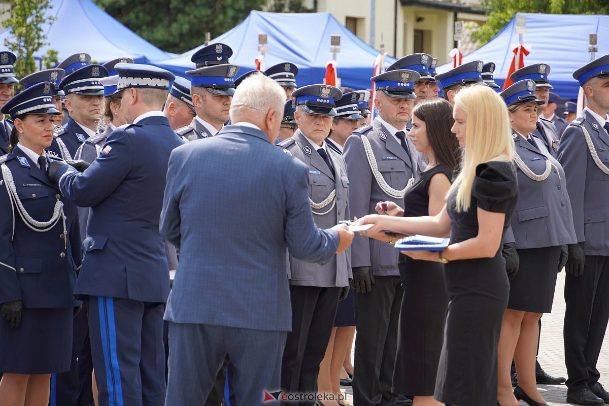 Święto Policji w Ostrołęce. Wręczono awanse i odznaczenia [20.07.2023] - zdjęcie #68 - eOstroleka.pl