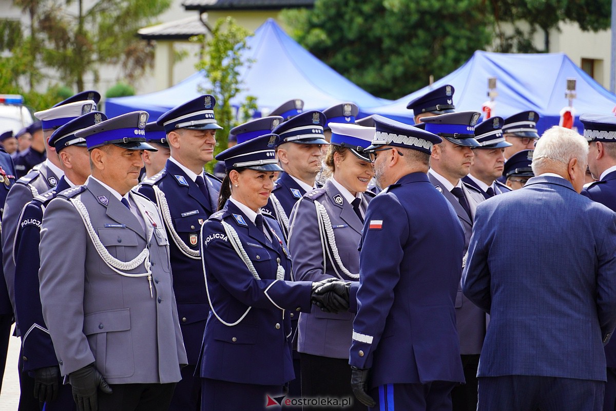 Święto Policji w Ostrołęce. Wręczono awanse i odznaczenia [20.07.2023] - zdjęcie #66 - eOstroleka.pl