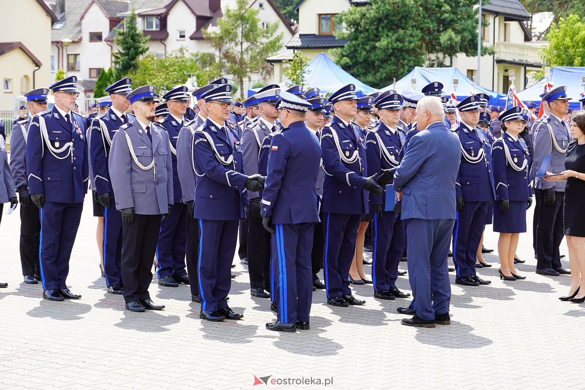Święto Policji w Ostrołęce. Wręczono awanse i odznaczenia [20.07.2023] - zdjęcie #58 - eOstroleka.pl