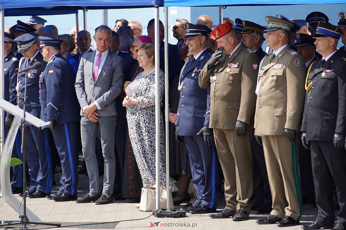 Święto Policji w Ostrołęce. Wręczono awanse i odznaczenia [20.07.2023] - zdjęcie #39 - eOstroleka.pl