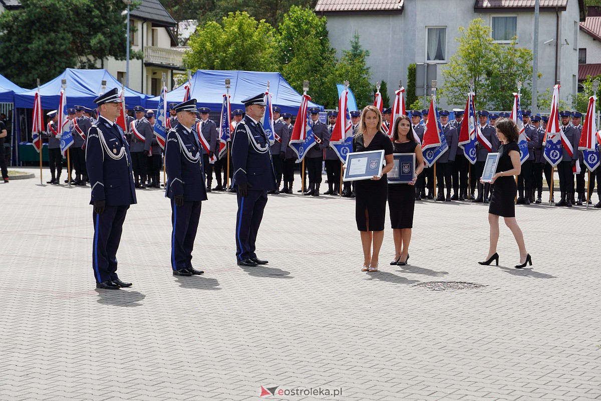 Święto Policji w Ostrołęce. Wręczono awanse i odznaczenia [20.07.2023] - zdjęcie #15 - eOstroleka.pl