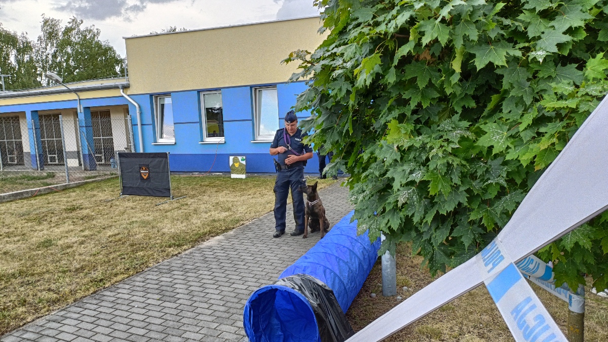 Rodzinny piknik na Święto Policji w Ostrołęce [20.07.2023] - zdjęcie #141 - eOstroleka.pl