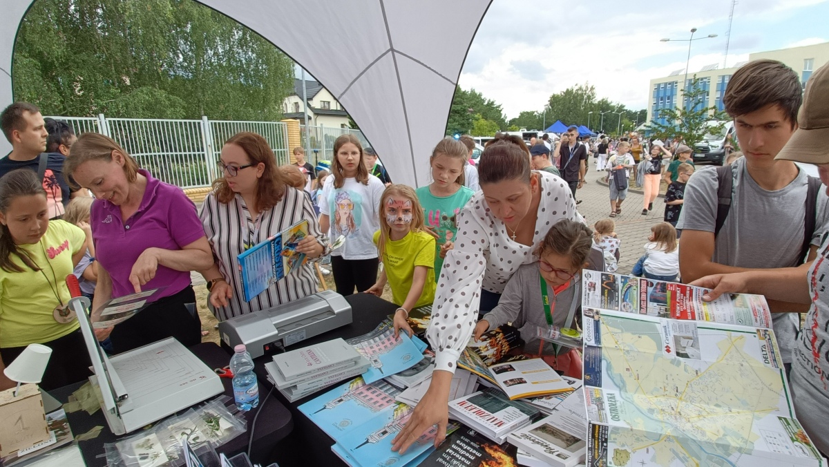 Rodzinny piknik na Święto Policji w Ostrołęce [20.07.2023] - zdjęcie #111 - eOstroleka.pl