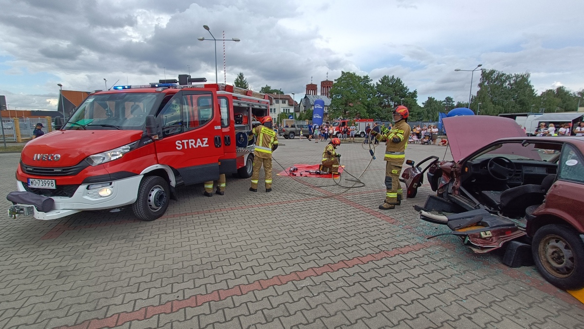 Rodzinny piknik na Święto Policji w Ostrołęce [20.07.2023] - zdjęcie #118 - eOstroleka.pl