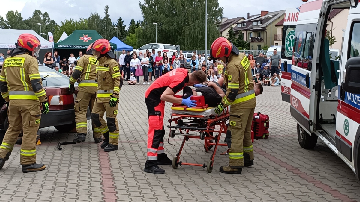 Rodzinny piknik na Święto Policji w Ostrołęce [20.07.2023] - zdjęcie #128 - eOstroleka.pl