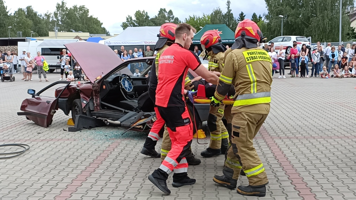 Rodzinny piknik na Święto Policji w Ostrołęce [20.07.2023] - zdjęcie #130 - eOstroleka.pl